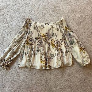 Like new Aritzia Wilfred top